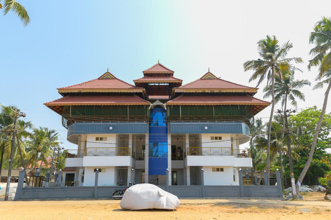 Oyo 11891 Amare Beach Resorts Alappuzha ภายนอก รูปภาพ